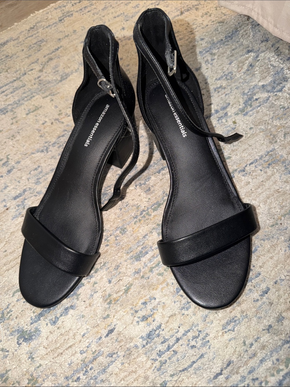 Amazon Essentials Black Ankle-Strap Low Block Heel Sandals